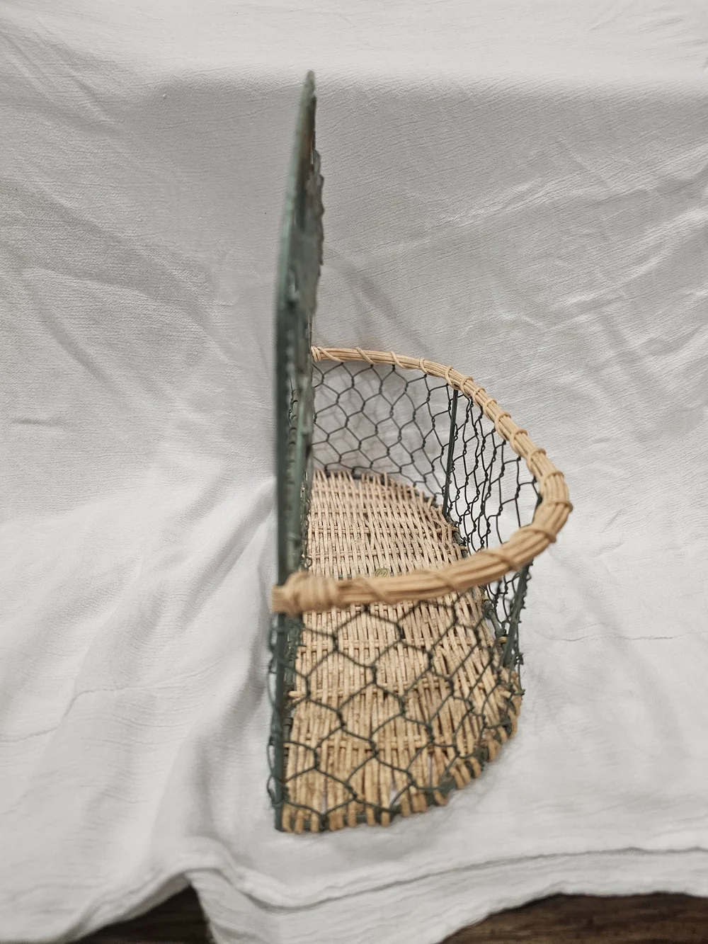 Vintage 90s Metal & Wicker Ivy Wall Basket Pocket Planter Rustic Cottagecore